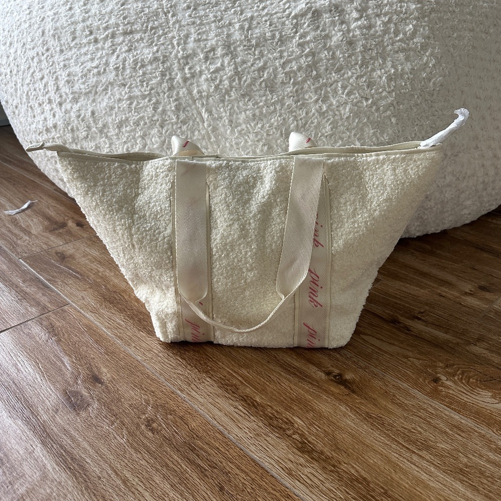 New Victorias Secret Pink Large Zip Tote Bag Cozy Plush Sherpa Cream and Pink